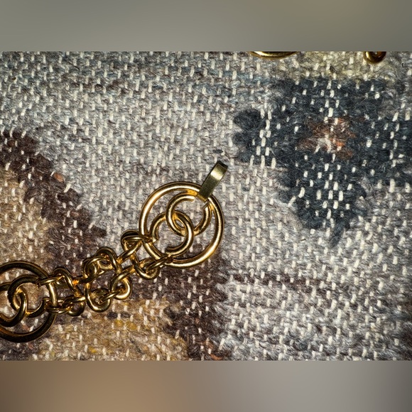 RARE Chanel Gold CC Link Belt Vintage - Picture 7 of 13